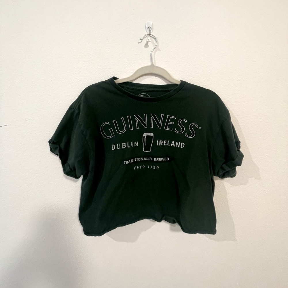 Women Cropped Guinness Tee